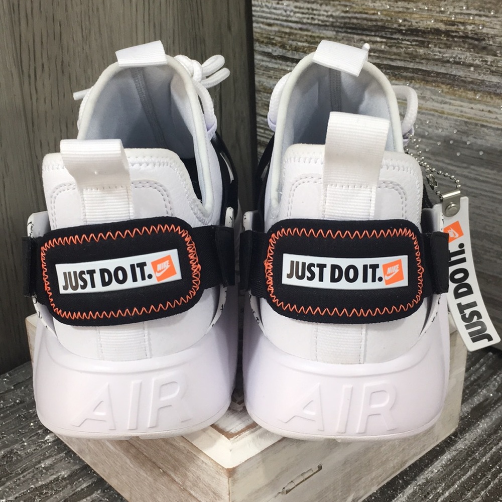 NIKE W AIR HUARACHE CITY LOW PRM - Picture 4 of 8